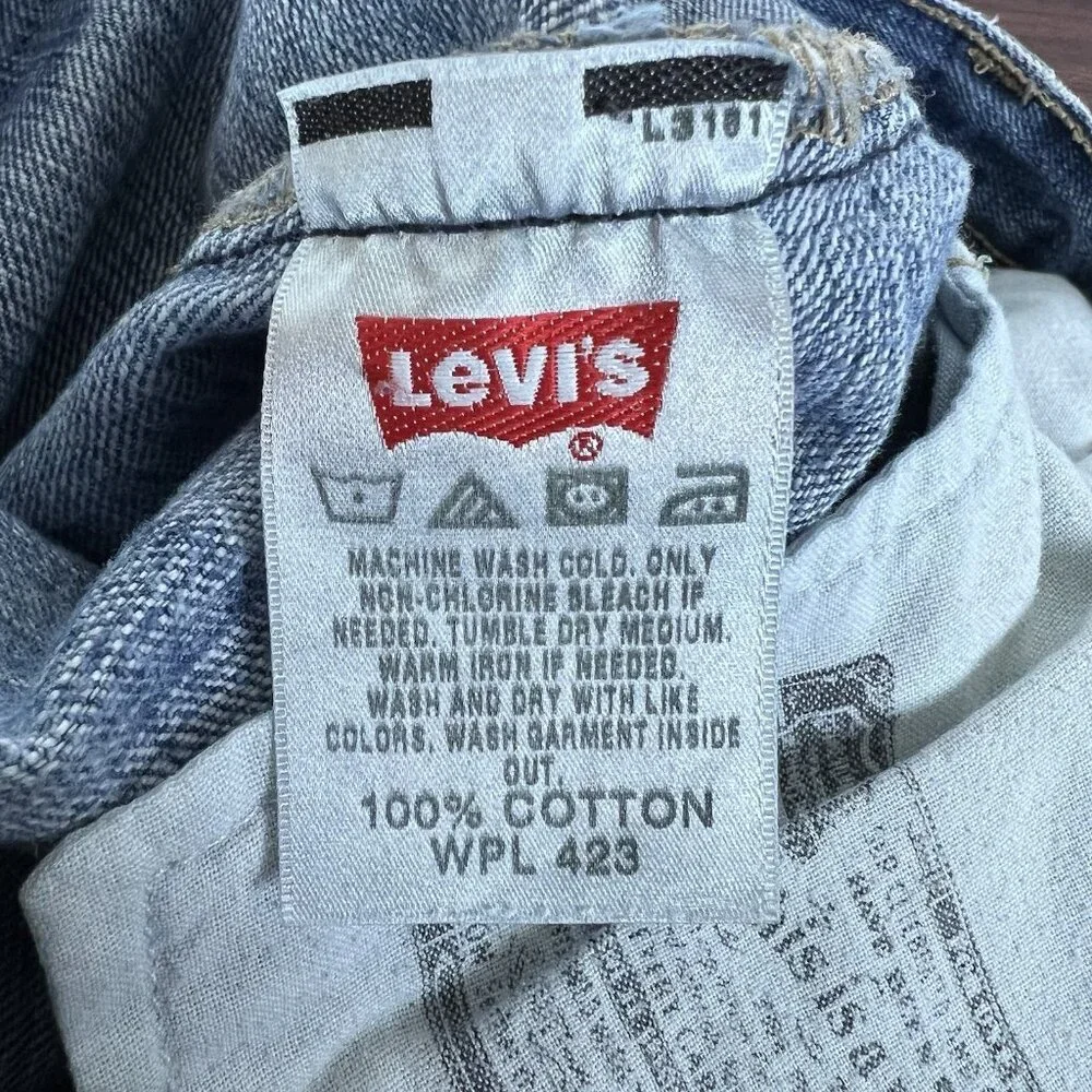 Levis please see